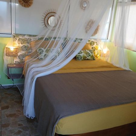 Maisonnette Atypique Au Coeur De La Martinique Riviere-Salee 외부 사진
